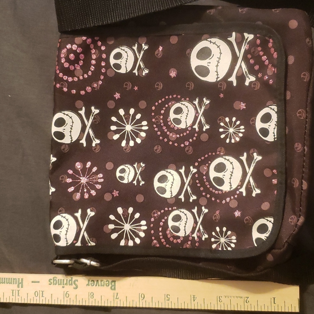 Jack purse in a mailbag style